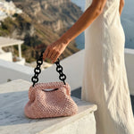 bolso rosa artesanal verano look femenino The Labbo
