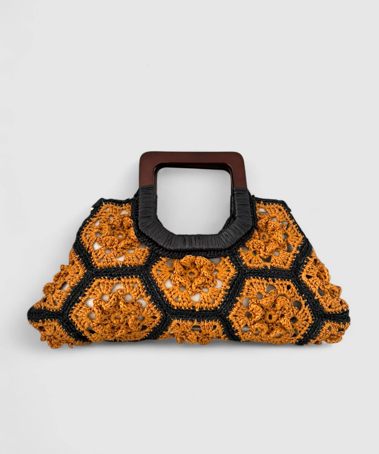 Bolso de mano Flora en crochet mostaza con asas cuadradas